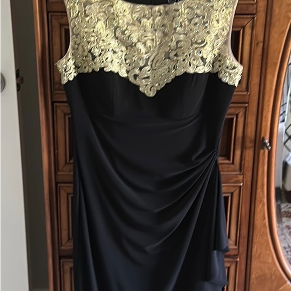 Alex Evenings black gold ruched maxi dress 4P NWOT - Picture 1 of 12